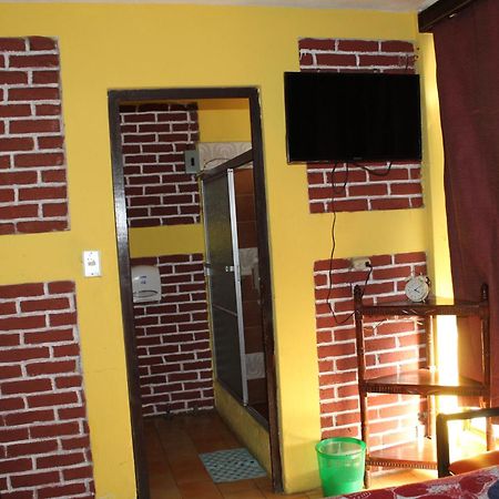 Hotel Casa Del Viajero Quetzaltenango Exterior foto