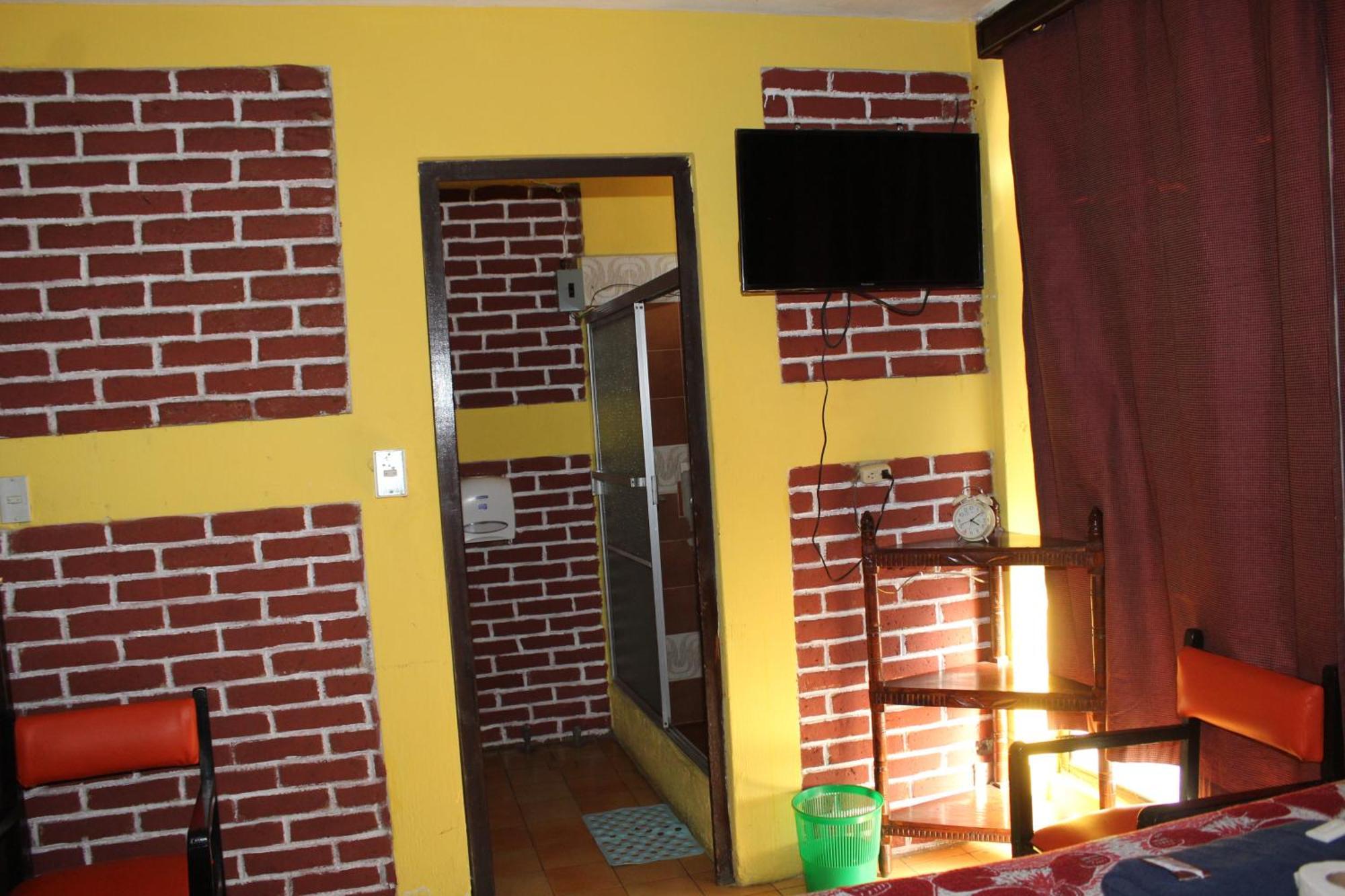 Hotel Casa Del Viajero Quetzaltenango Exterior foto