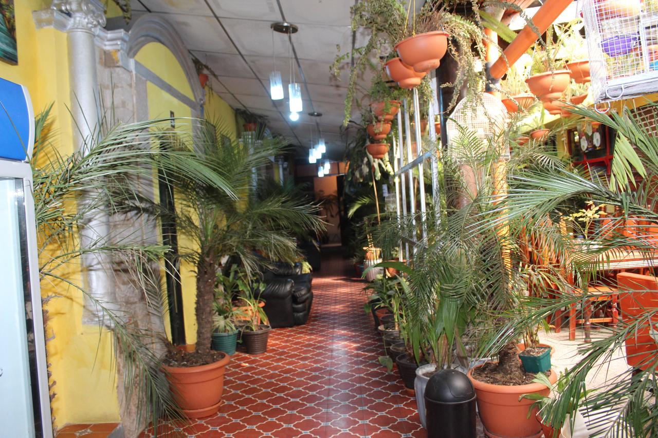 Hotel Casa Del Viajero Quetzaltenango Exterior foto