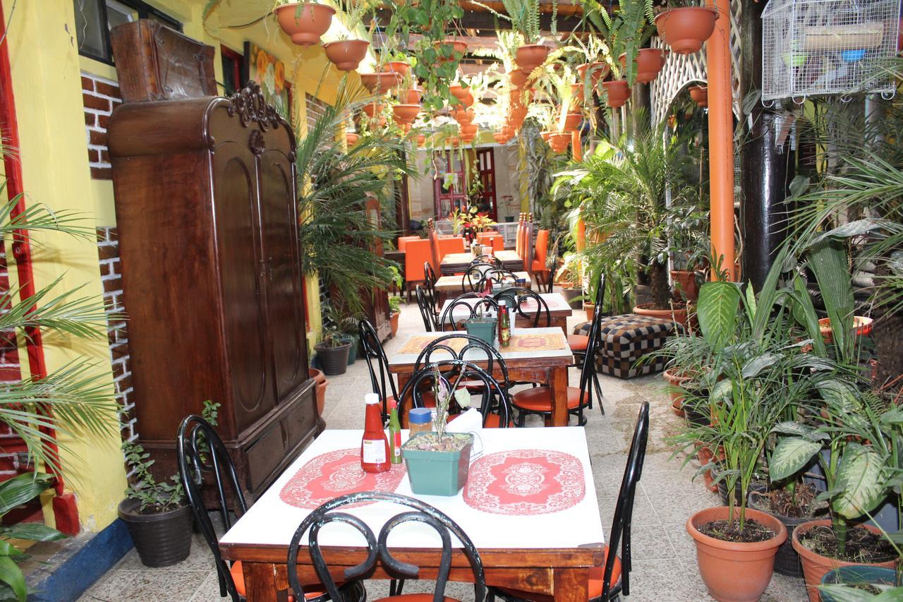 Hotel Casa Del Viajero Quetzaltenango Exterior foto