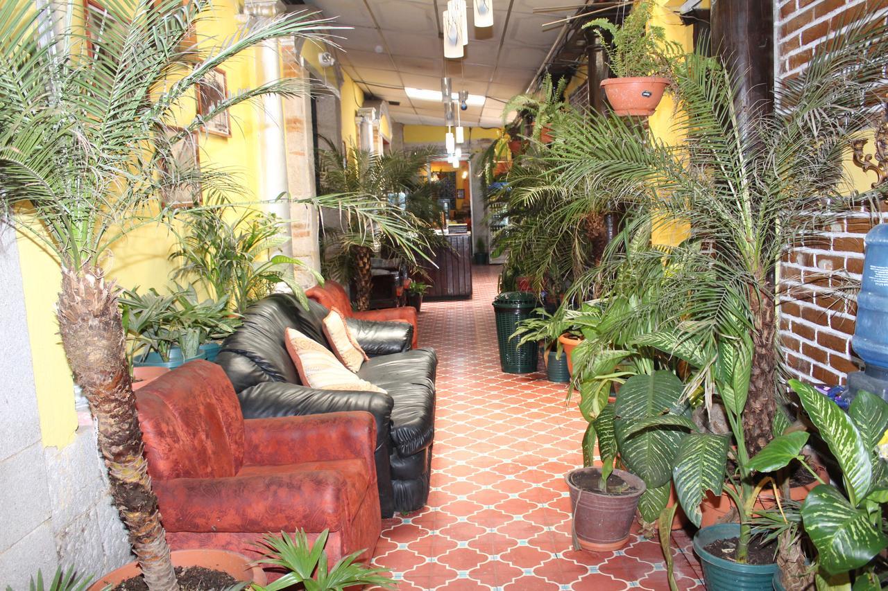 Hotel Casa Del Viajero Quetzaltenango Exterior foto